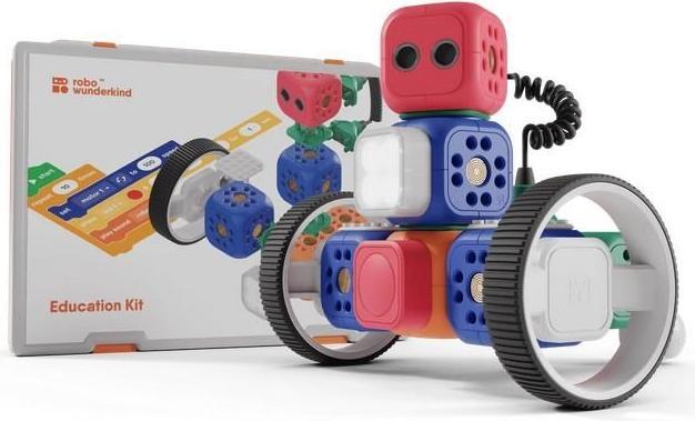 Robo Wunderkind - Intelecta Company